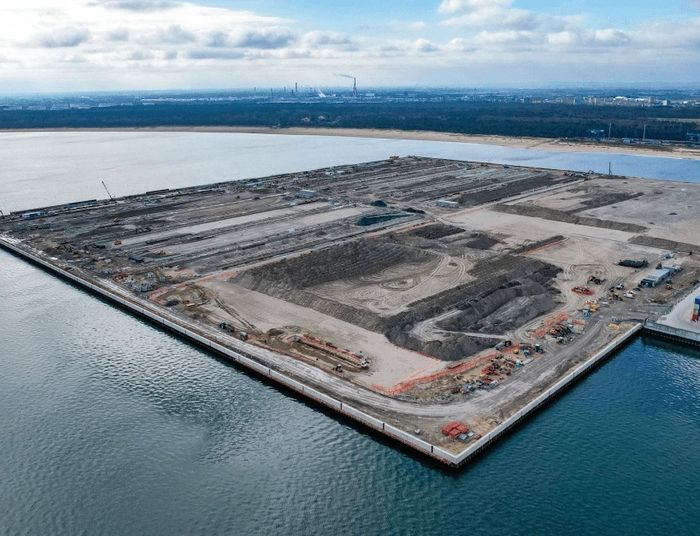 Terminal kontenerowy w Gdańsku na ukończeniu. Jeden z największych w Europie