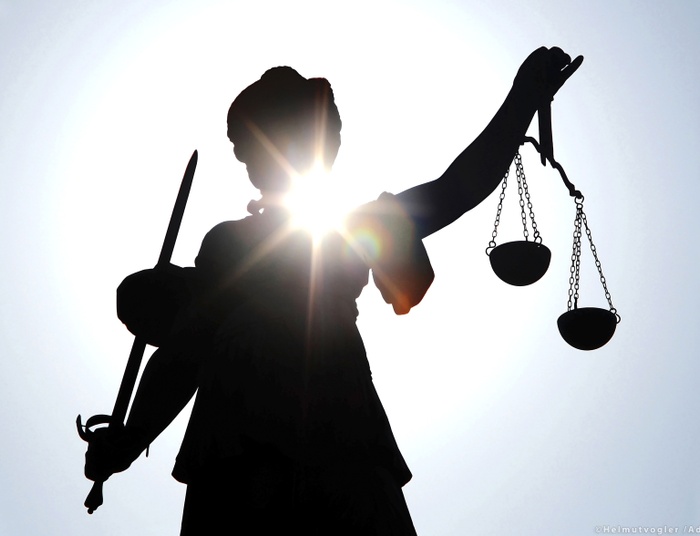 Praworządność. Lepiej późno, niż wcale