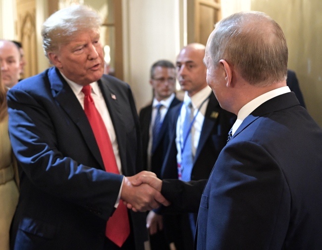 Nie ma porozumienia między Donaldem Trumpem a Władimirem Putinem w kwestii Nord Stream 2, fot.  	PAP/EPA/ALEXEI NIKOLSKY / SPUTNIK / KREMLIN POOL