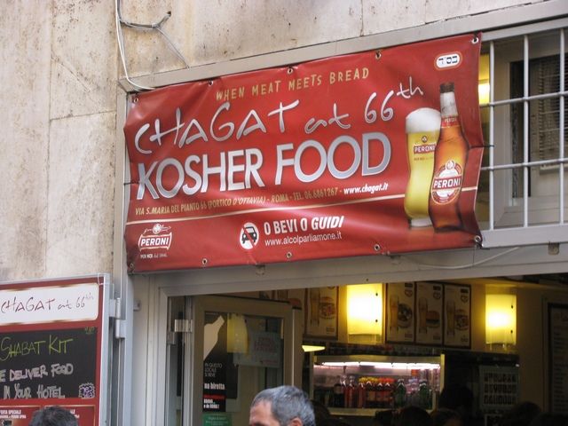 wybrałem tutaj - buła ( bajgel ) z wołowiną .