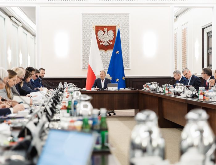 "Uśmiechnięte" nagrody w resortach. Tabloid bezlitosny dla rządu Tuska