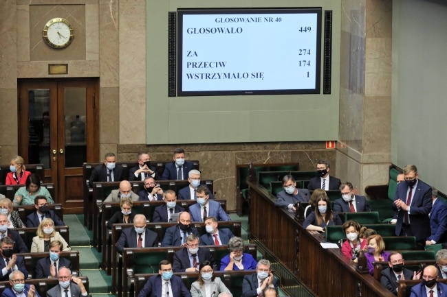Głosowanie w Sejmie ws. muru na granicy, fot. PAP/Paweł Supernak