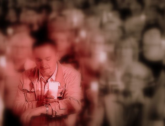 Kabaret Pornopolityczny im. Zielonej Gęsi przedstawia: Łańcuch im. J. Światło