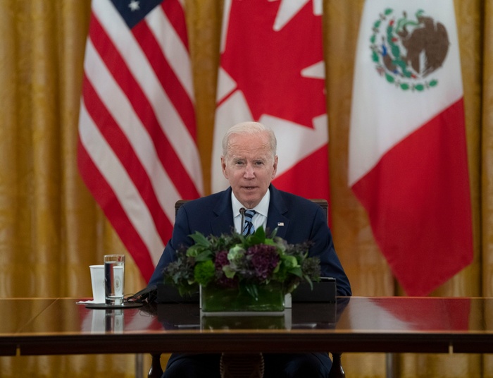 Biden przekazał władzę. Chodzi o zdrowie