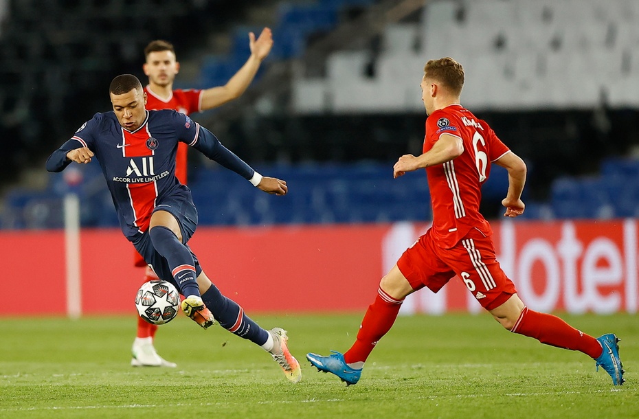 Kylian Mbappe swoimi dwoma golami w Monachium zapewnił PSG awans do półfinału Ligi Mistrzów. Fot. PAP/EPA