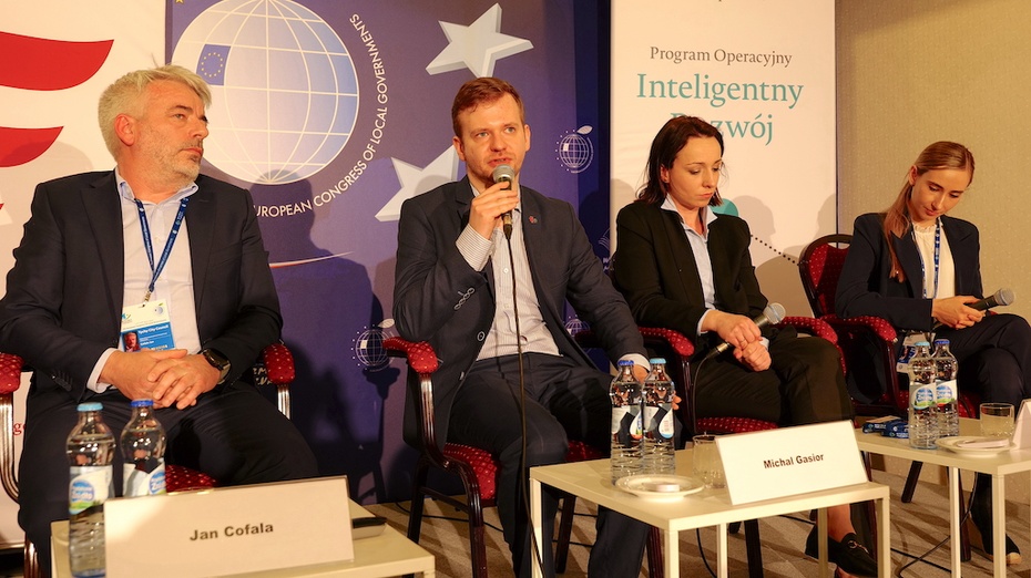 Panel "Samorząd spotyka startup" na Europejskim Forum Samorządów w w Mikołajkach. Fot: Marcin Marcinkiewicz