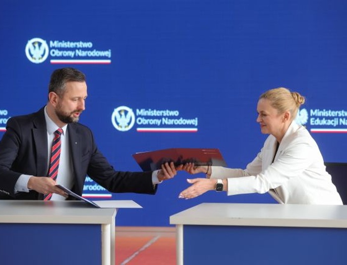 Wojsko wchodzi do szkół. Uczniowie będą mieć lekcje z żołnierzami