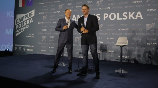 Donald Tusk i Rafał Trzaskowski. Fot. PAP