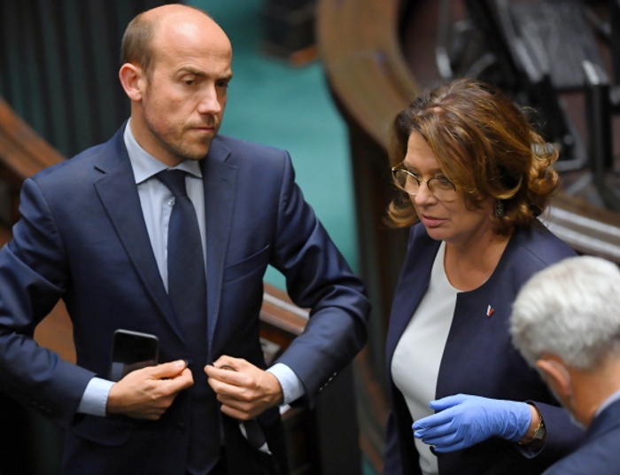 Opozycja już otwartym tekstem- im gorzej w Polsce, tym dla nas lepiej