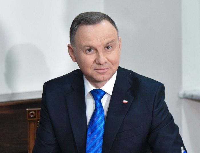 Prezydent stanął w obronie wojskowych. Nowe światło w sprawie rakiety