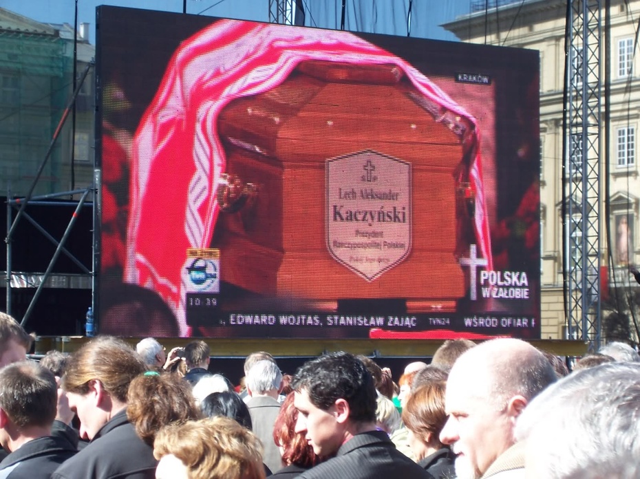 Kraków - pogrzeb Pary Prezydenckiej
