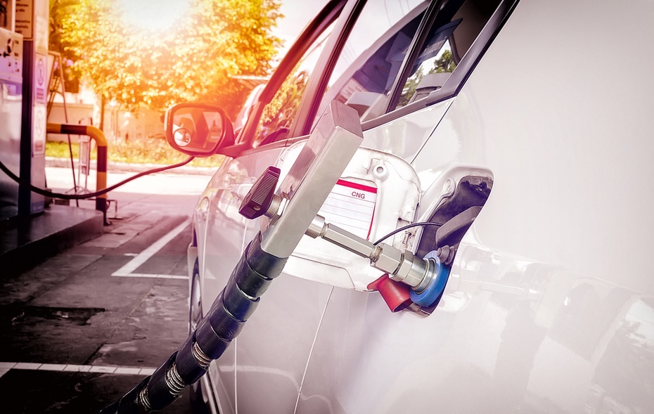 Sprężony gaz ziemny (CNG) także może być paliwem do samochodów. Fot. Shutterstock