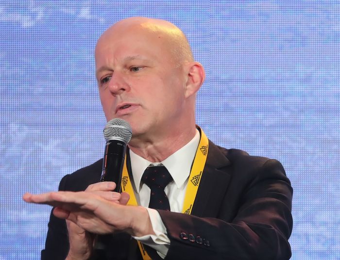 NBP postawił na przejrzystość i publikuje zarobki zarządu