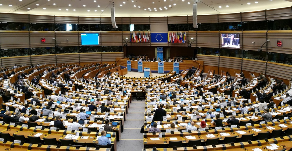 Sala plenarna Parlamentu Europejskiego w Brukseli, Michał Wyrobiec