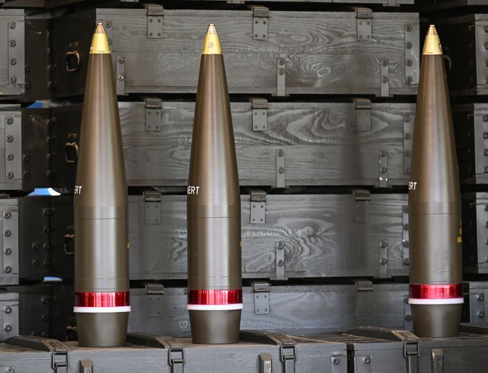 Do wzięcia miliardy z pożyczek na obronność. Zegar tyka