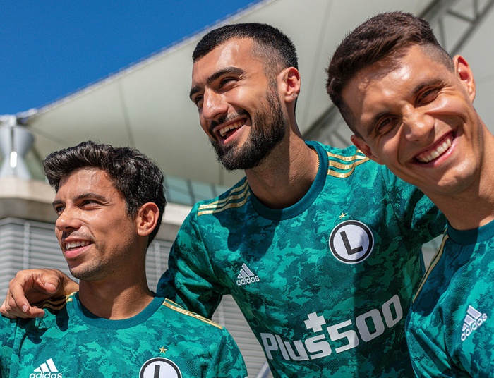 Legia pozywa jedną ze swoich legend. Poszło o zarzuty ws. pijackich ekscesów piłkarzy