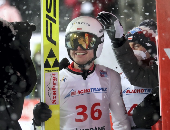 Skoki narciarskie. Andrzej Stękała drugi w Zakopanem