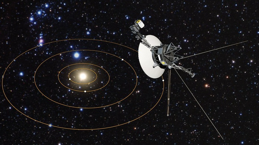 Sonda Voyager 1 wystrzelona przez NASA w przestrzeń kosmiczną niespełna 45 lat temu zaczęła wysyłać nietypowe sygnały. Statek obecnie znajduje się w przestrzeni międzygwiezdnej, gdzie nie dotarł dotąd żaden statek (fot. Flickr/Hubble ESA)