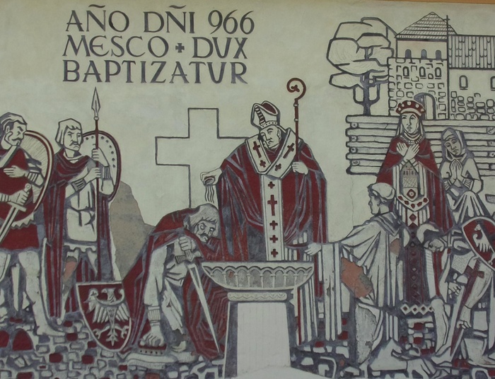 Rodowód mój nie sięga bursztynowych szlaków