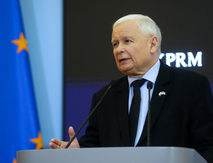 73. urodziny Kaczyńskiego. Co by dostał od politycznych kolegów?