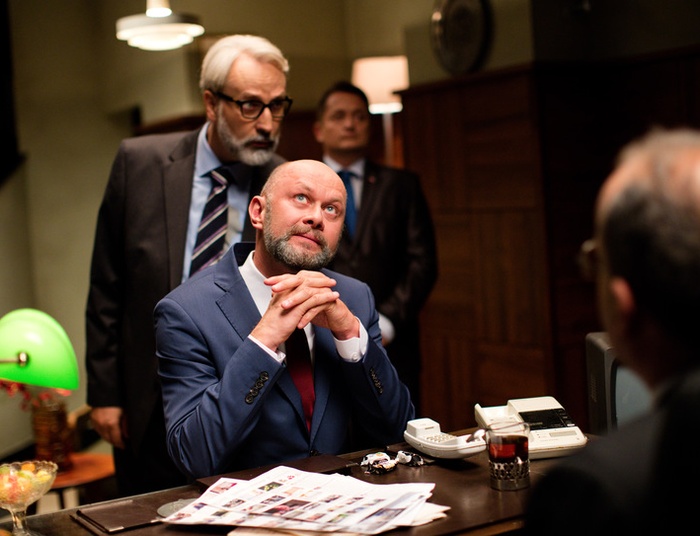 Ucho Prezesa, sezon 2, odc. 2: Bez żadnego trybu