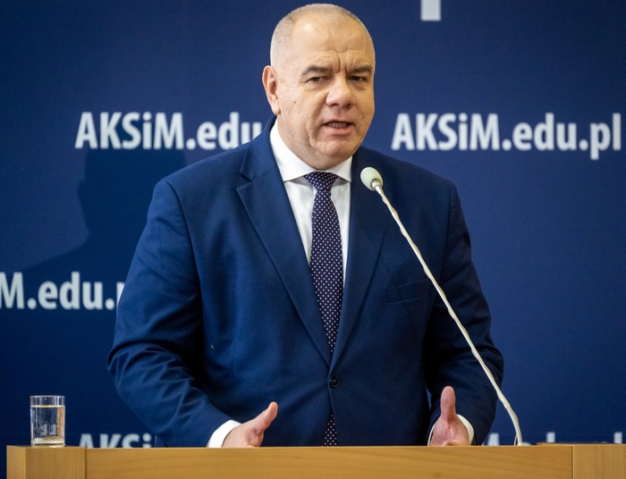 Polacy wskazali winnych za obecne braki węgla. Są niezwykle podzieleni w opiniach