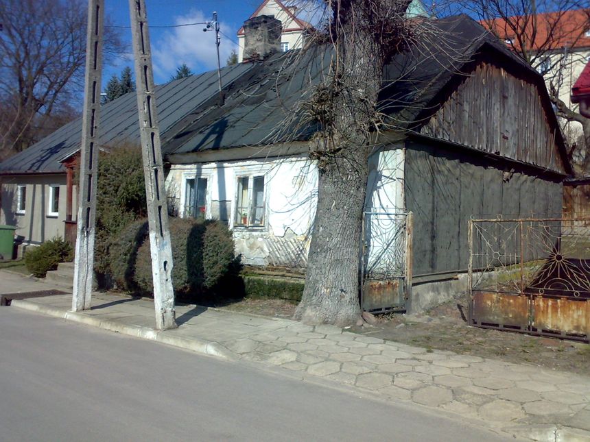 Czerwińsk - stare, ginące domki nad Wisłą