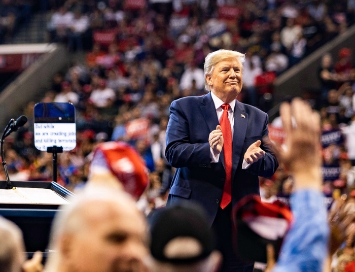 Trump może wrócić na Facebooka i Instagrama. Wielu się to nie spodobało