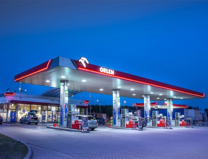 Mix energetyczny: Orlen, ceny paliw, Bliski Wschód i wybory