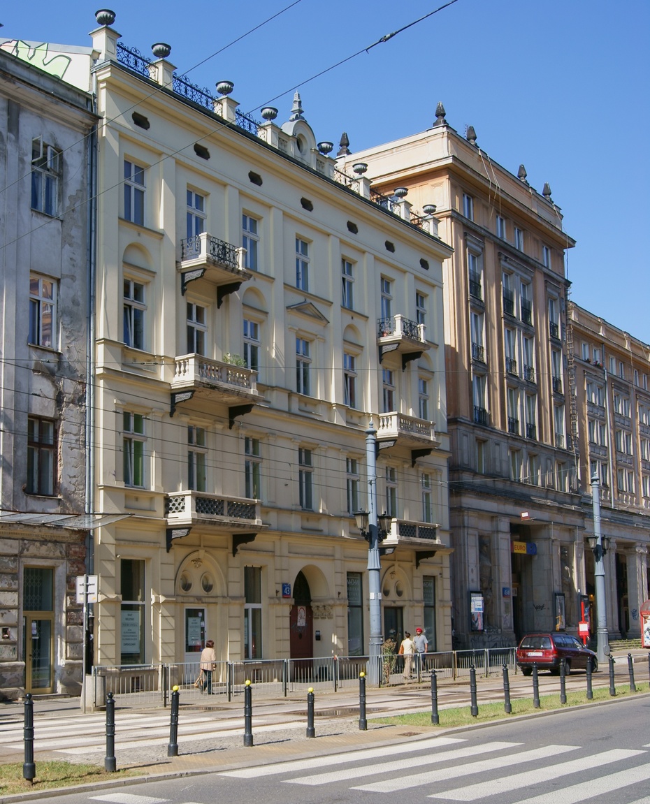 Kamienica przy ul. Marszałkowskiej 43 w Warszawie. Foto: Wikipedia.