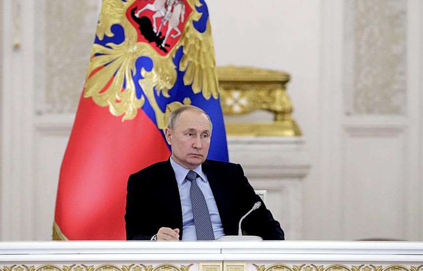 Power transition in Russia: political and legal aspects