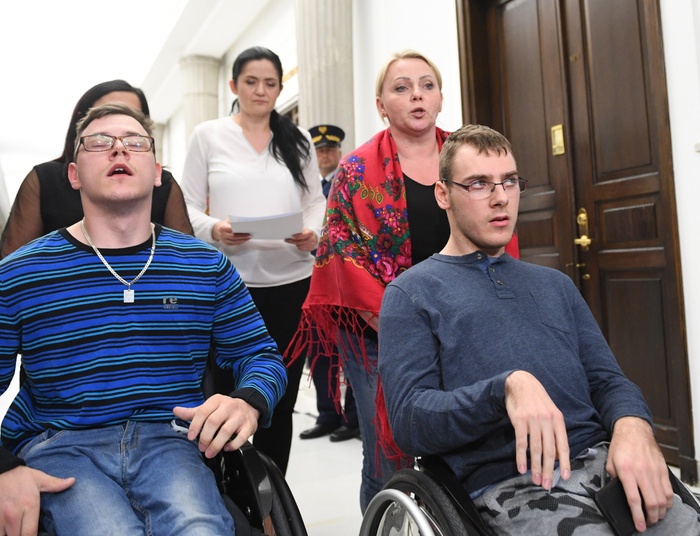 Protestujący nie chcą rozmów z Rafalską: Jeżeli opuścimy Sejm, nie mamy powrotu