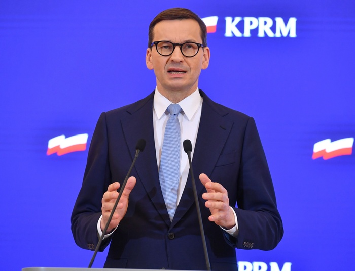 Rząd obniży podatek PIT. Morawiecki i Soboń powiedzieli o szczegółach