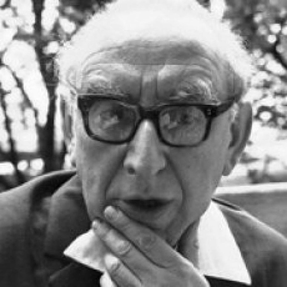 Artur Sandauer (ur. 14 grudnia 1913 w Samborze, zm. 15 lipca 1989 w Warszawie) – polski krytyk literacki, eseista, tłumacz