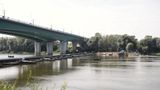 Most pontonowy na Wiśle. fot. PAP/Radek Pietruszka