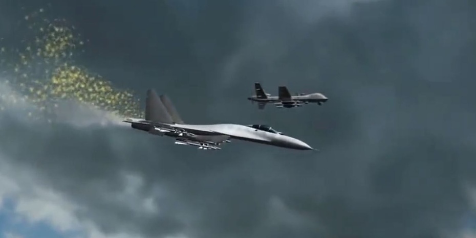 Symulacja lotu Su-27 obok amerykańskiego drona na Morzu Czarnym, pokazana w CBS. Rosjanie z kolei prezentują film na swoją obronę.