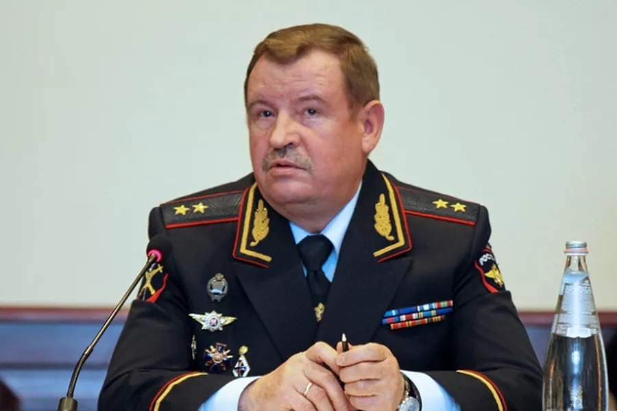W Rosji zatrzymano trzech wysokich rangą wojskowych, w związku z nadużywaniem przez nich władzy. Informację potwierdziło MSW tego kraju.