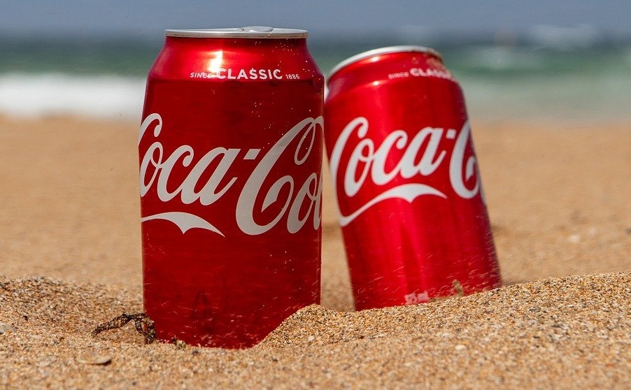 Coca-Cola wprowadzi papierowe butelki.