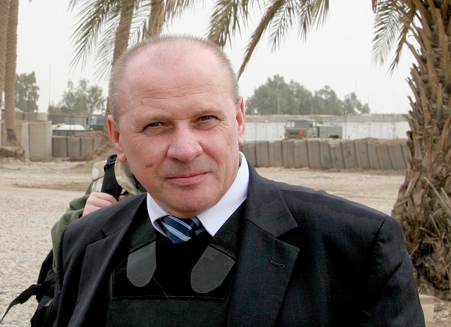 Generał Edward Pietrzyk, były dowódca Wojsk Lądowych i ambasador w Iraku. Fot. PAP/Jerzy Undro