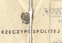 Rozdarty orzeł. Już bez korony. Z dokumentu wydanego S. Michałowskiemu przez ambasadę RP w Moskwie, VI 1945. Arch. autora